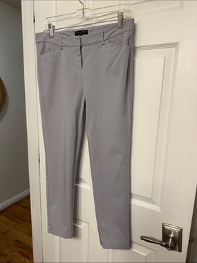 Mario Serrani Light Gray Cropped Ankle Pants